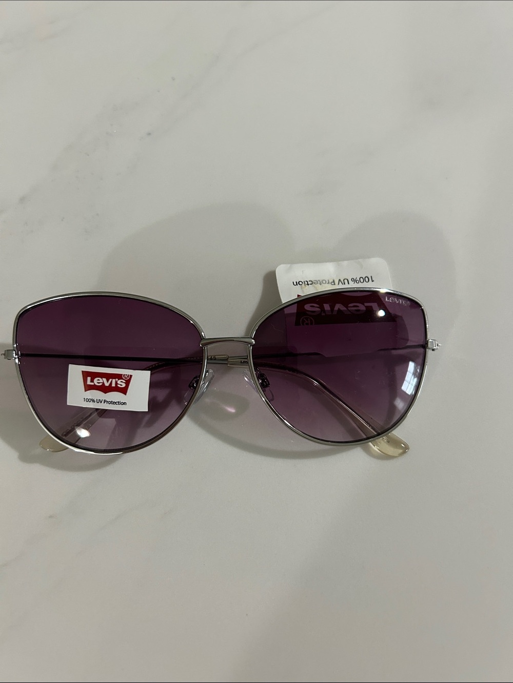 Levi's Women's Purple Gradient Cat-Eye Sunglasses with Silver Frame
